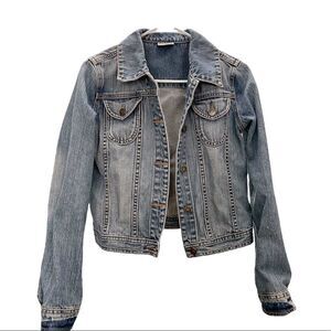 Converse ⭐️ Jean Jacket || SZ XS